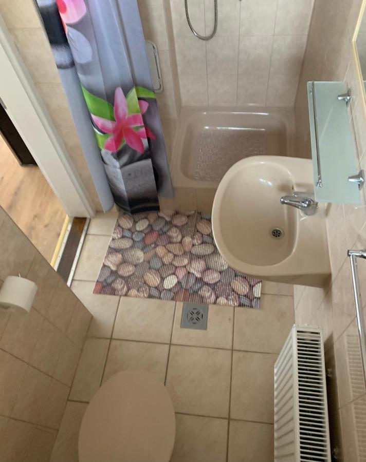 Zsuzsa Apartman Hajdúszoboszló Zewnętrze zdjęcie
