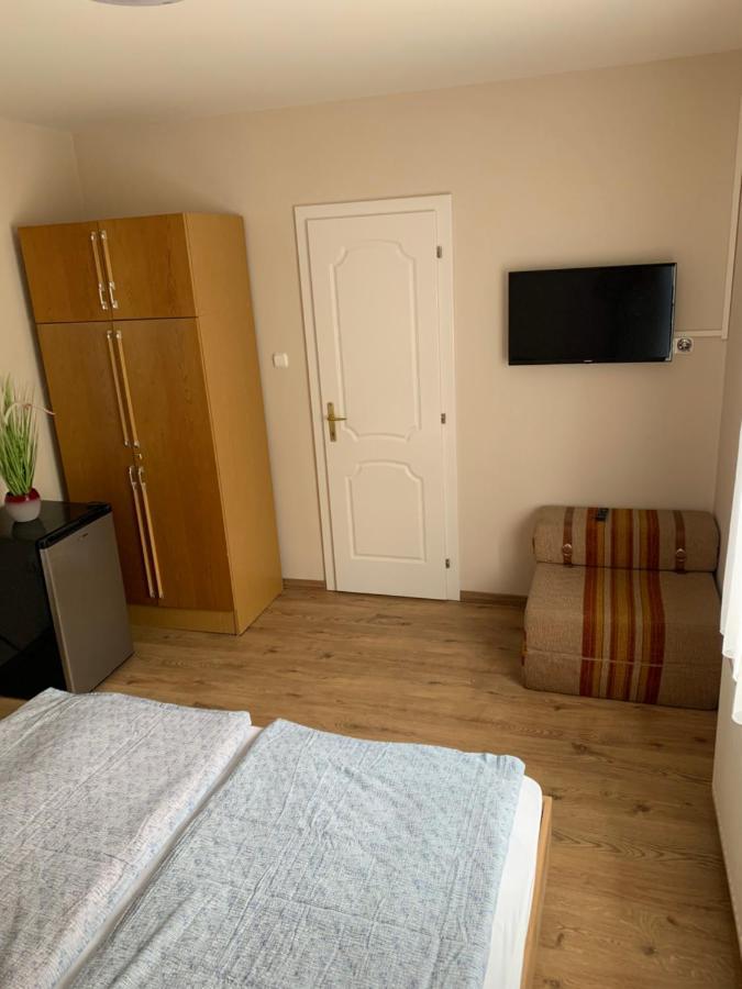 Zsuzsa Apartman Hajdúszoboszló Zewnętrze zdjęcie