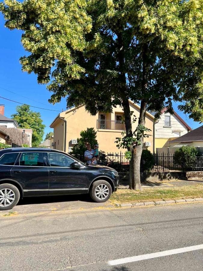 Zsuzsa Apartman Hajdúszoboszló Zewnętrze zdjęcie